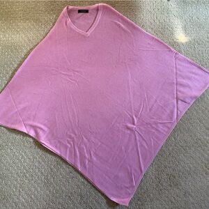 Woman’s cashmere poncho